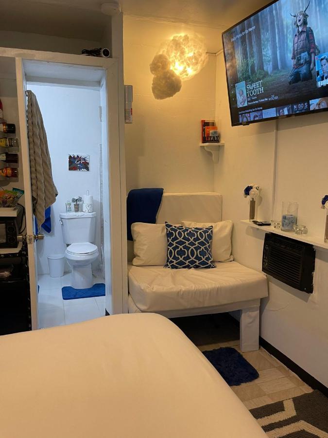 Blue Royalty Bed and Breakfast Portmore Eksteriør billede